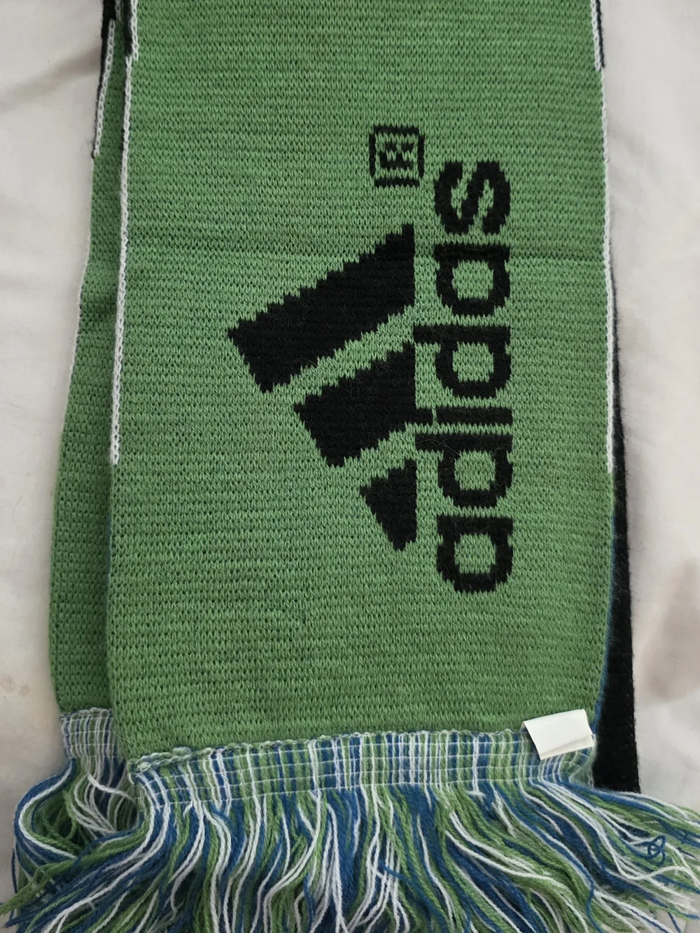 NWOT- Unisex Seattle Sounders Green Team Scarf